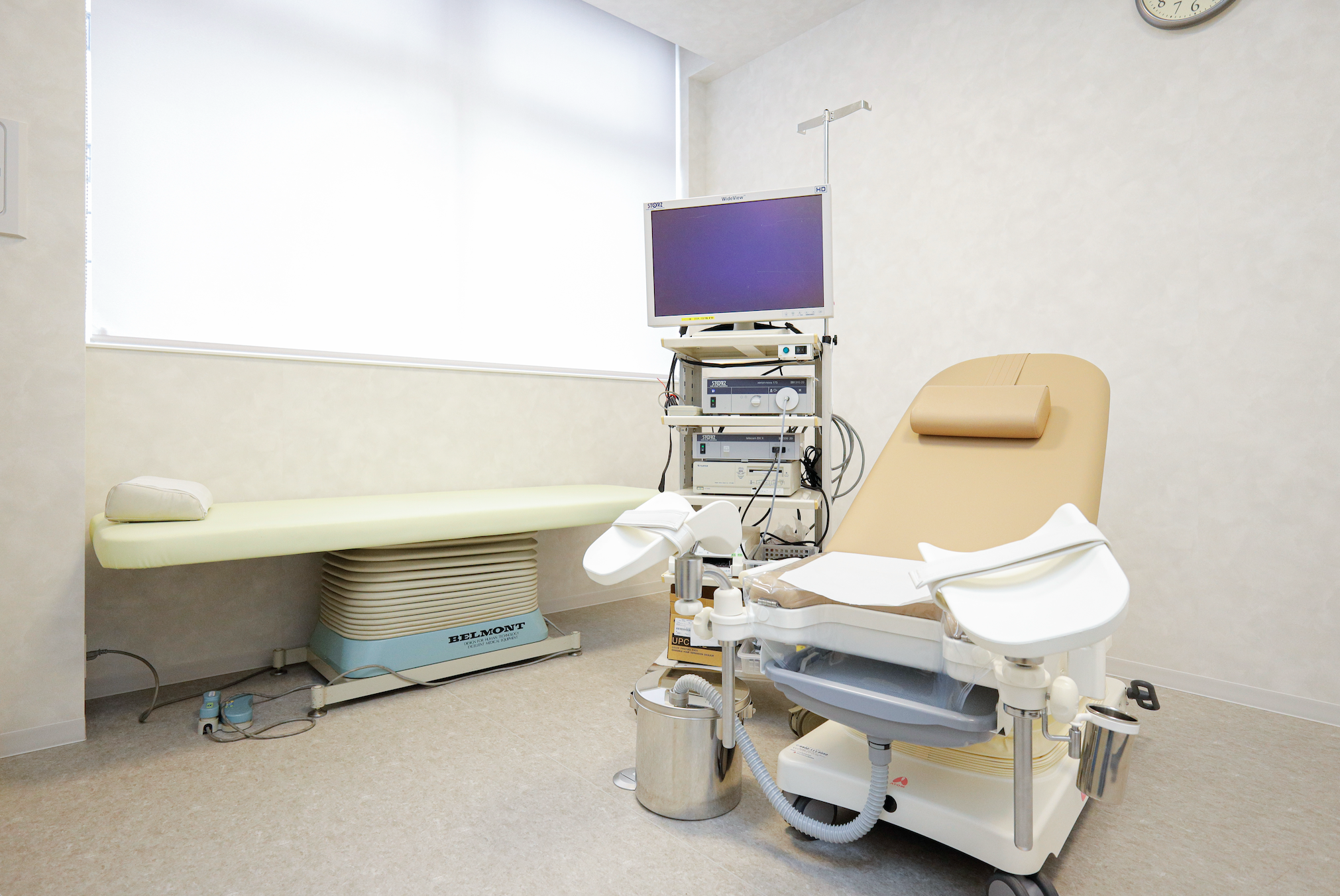 福岡市早良区西新／医療モール／泌尿器科 医院写真