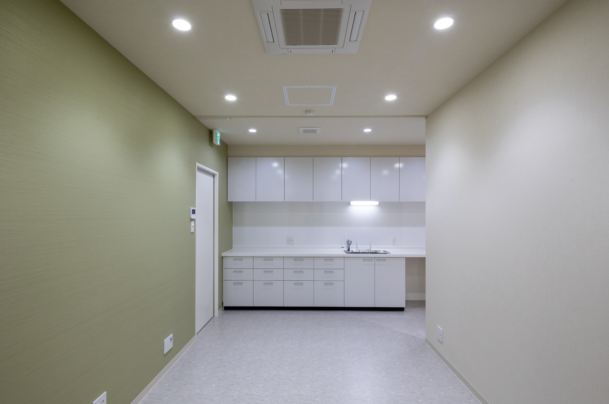 福岡市城南区長尾／戸建て建て貸し／透析 医院写真