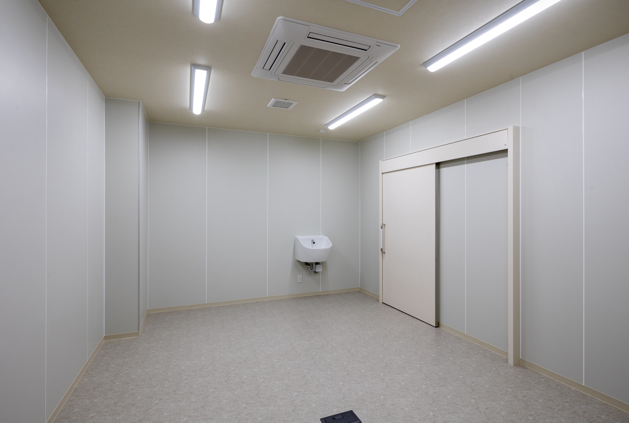福岡市城南区長尾／戸建て建て貸し／透析 医院写真